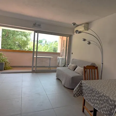 Studio Confortable A 100m Des Plages La Ciotat